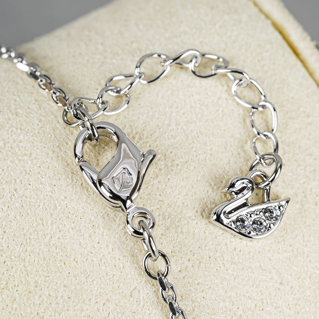 SWAROVSKI Silver Tone Circle Chain Bracelet