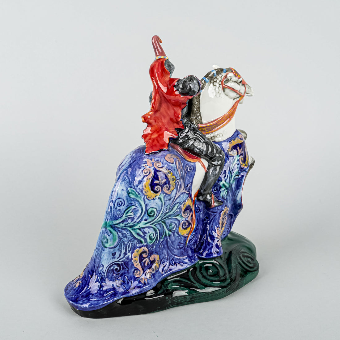 ROYAL DOULTON Figurine The Broken Lance HN 2041