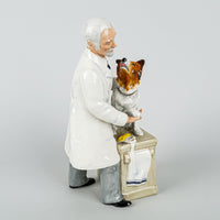 ROYAL DOULTON Figurine Thanks Doc HN 2731