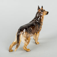 ROYAL DOULTON Figurine Alsatian Dog "Benign Of Picardy" HN 117