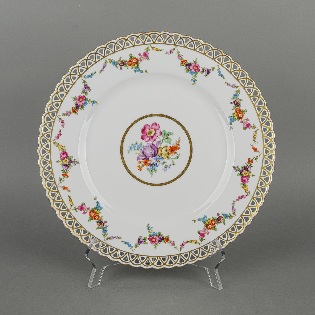 SCHUMANN Pierced Floral Garland Dinner Plates Set Of 6