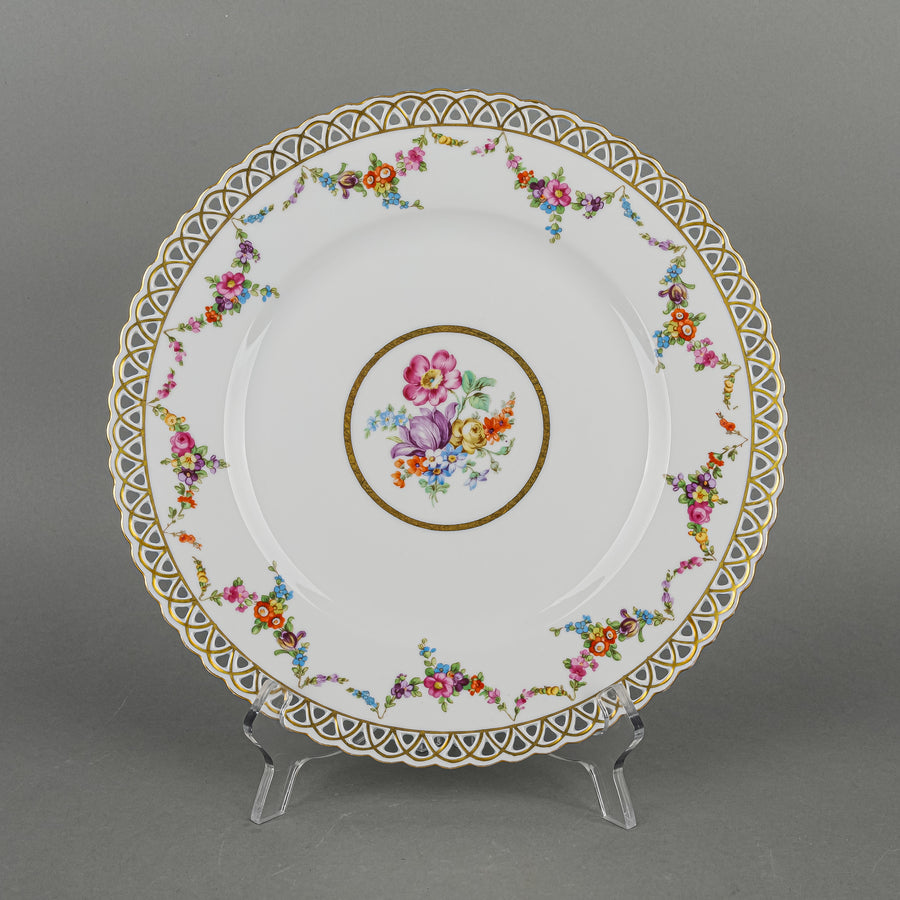 SCHUMANN Pierced Floral Garland Dinner Plates Set Of 6