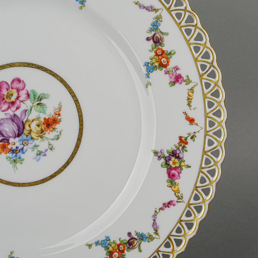 SCHUMANN Pierced Floral Garland Dinner Plates Set Of 6