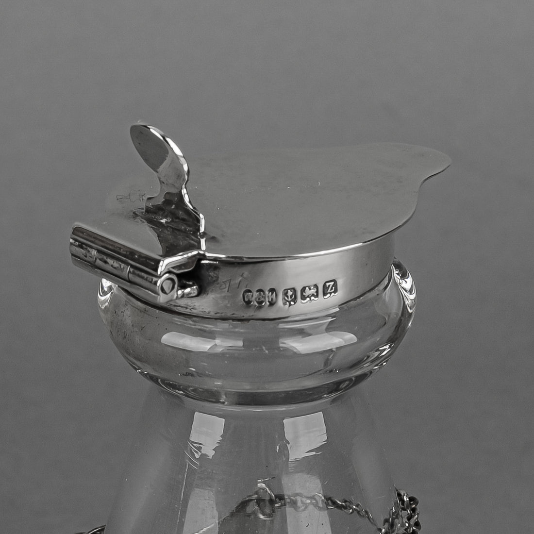 HUKIN & HEATH Crystal Whiskey Noggin With Sterling Mounts And Tag