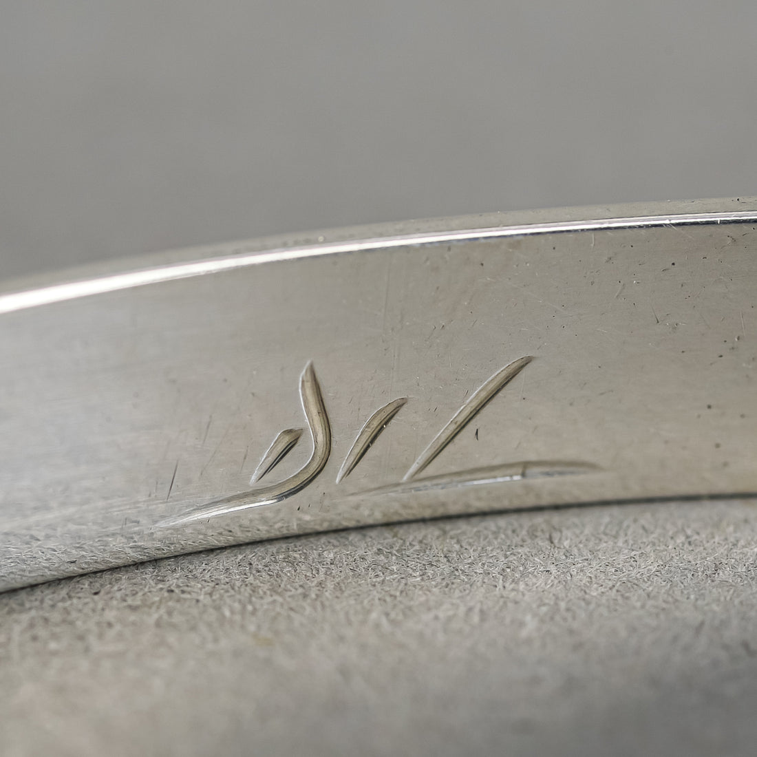 DON LANCASTER Kwakiutl Sterling Chased Cuff Bracelet