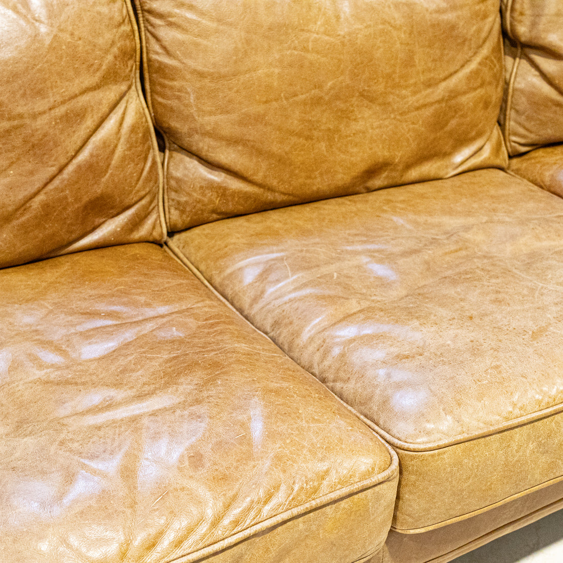 LH HOME Las Vegas Mandalay Brown Leather Sofa