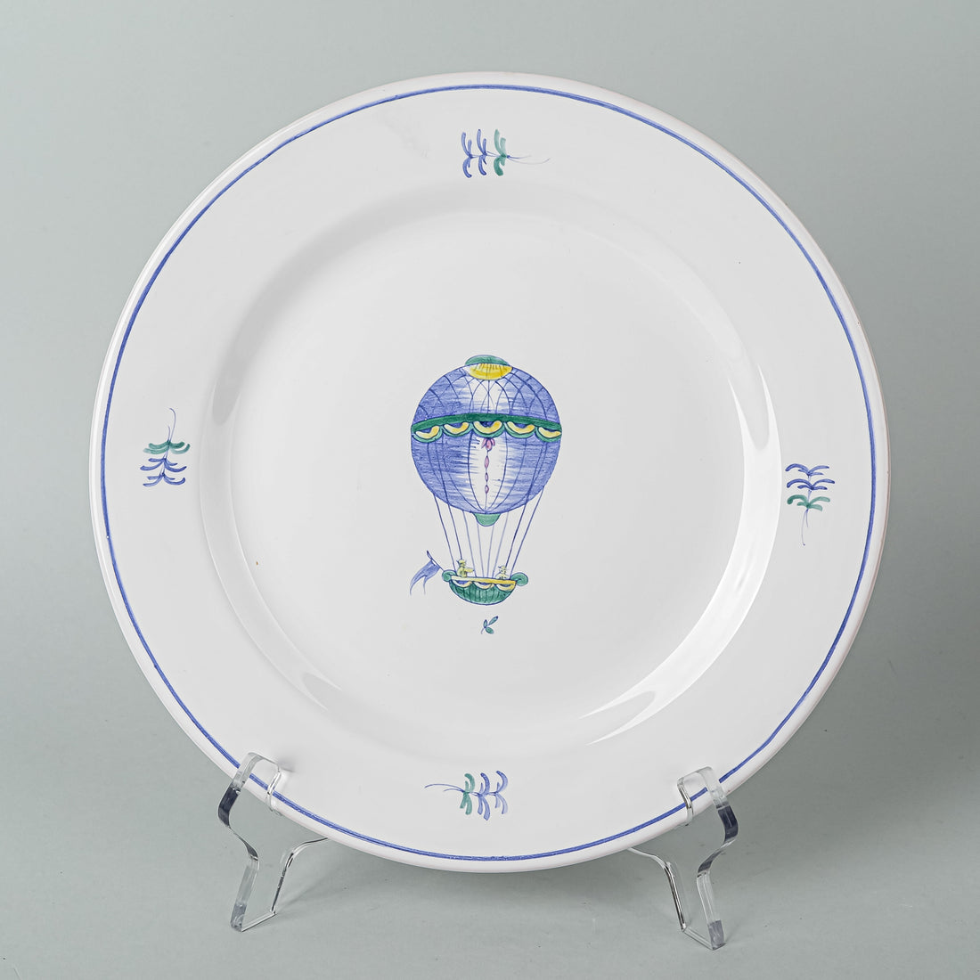 PIERRE DEUX Hot Air Balloon Faience Dinner Plates Set Of 4