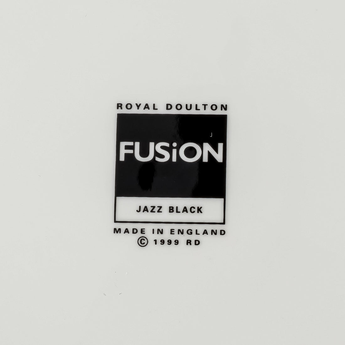 ROYAL DOULTON Fusion Jazz Black 30 Pieces
