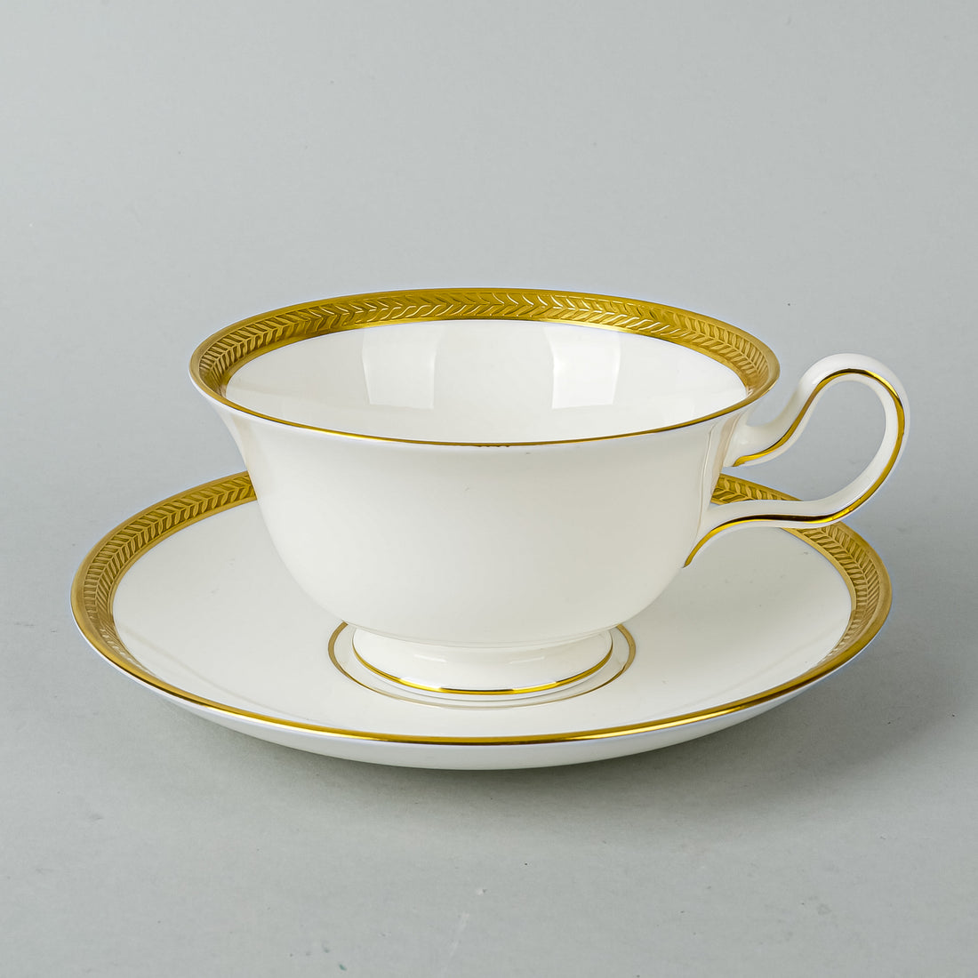 WEDGWOOD Senator 7 Place Settings Plus Extras