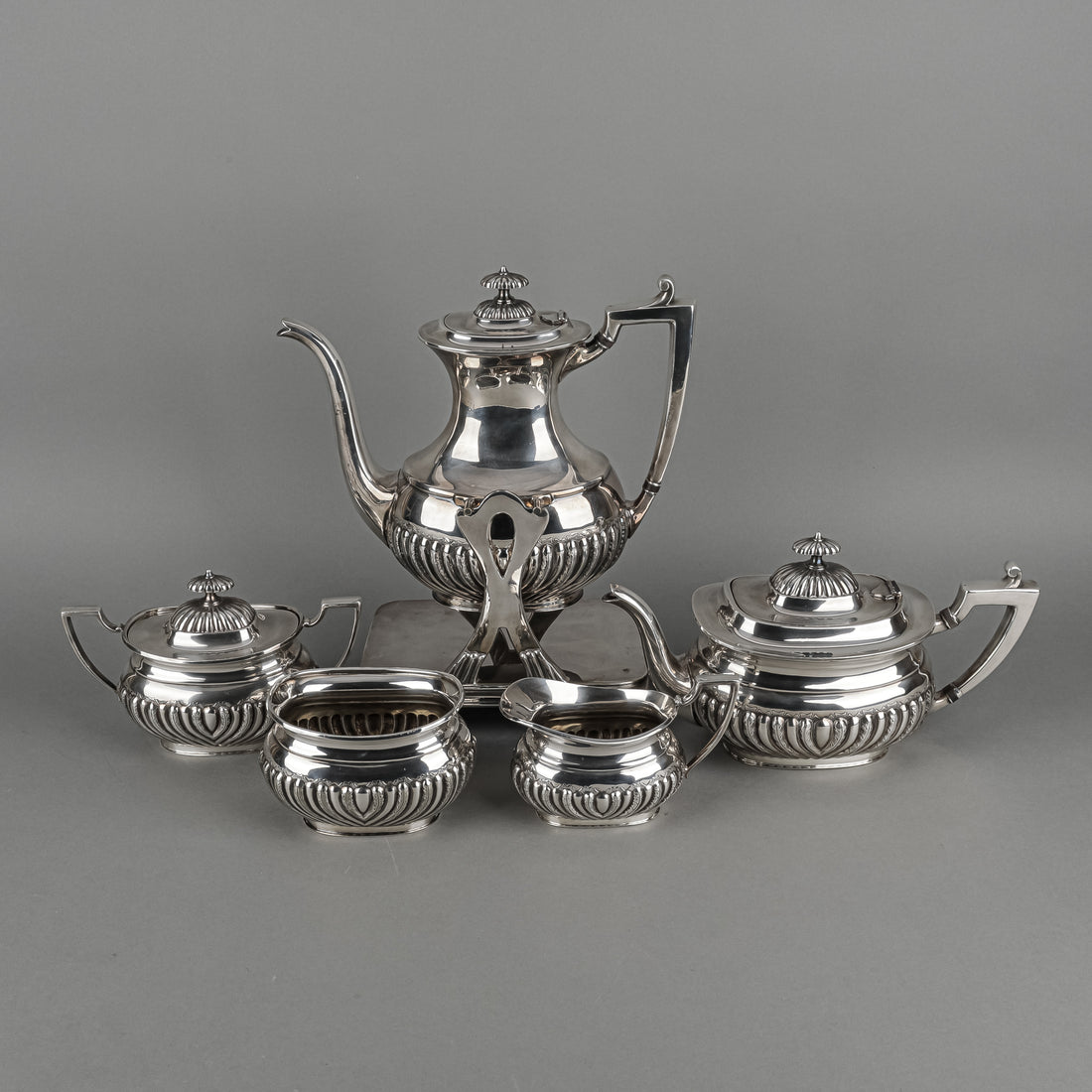 WALLACE Ornate Georgian Tilting Coffee & Tea Service 7Pcs