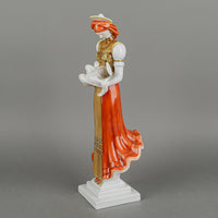 HEREND Figurine Peasant Madonna With Child 5421