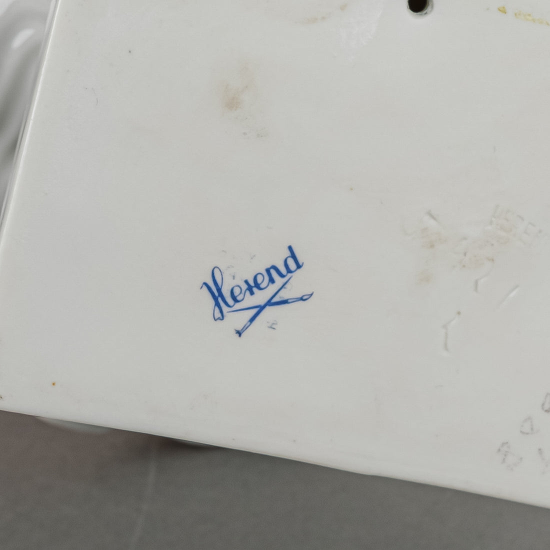 HEREND Figurine Peasant Madonna With Child 5421