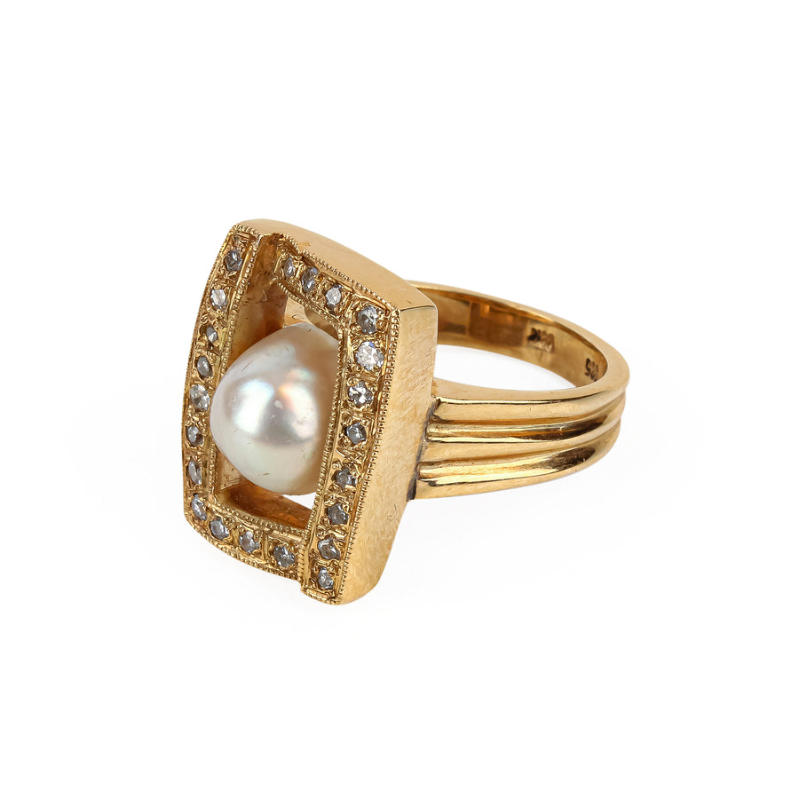 14K Yellow Gold Baroque Pearl & Diamond Frame Ring