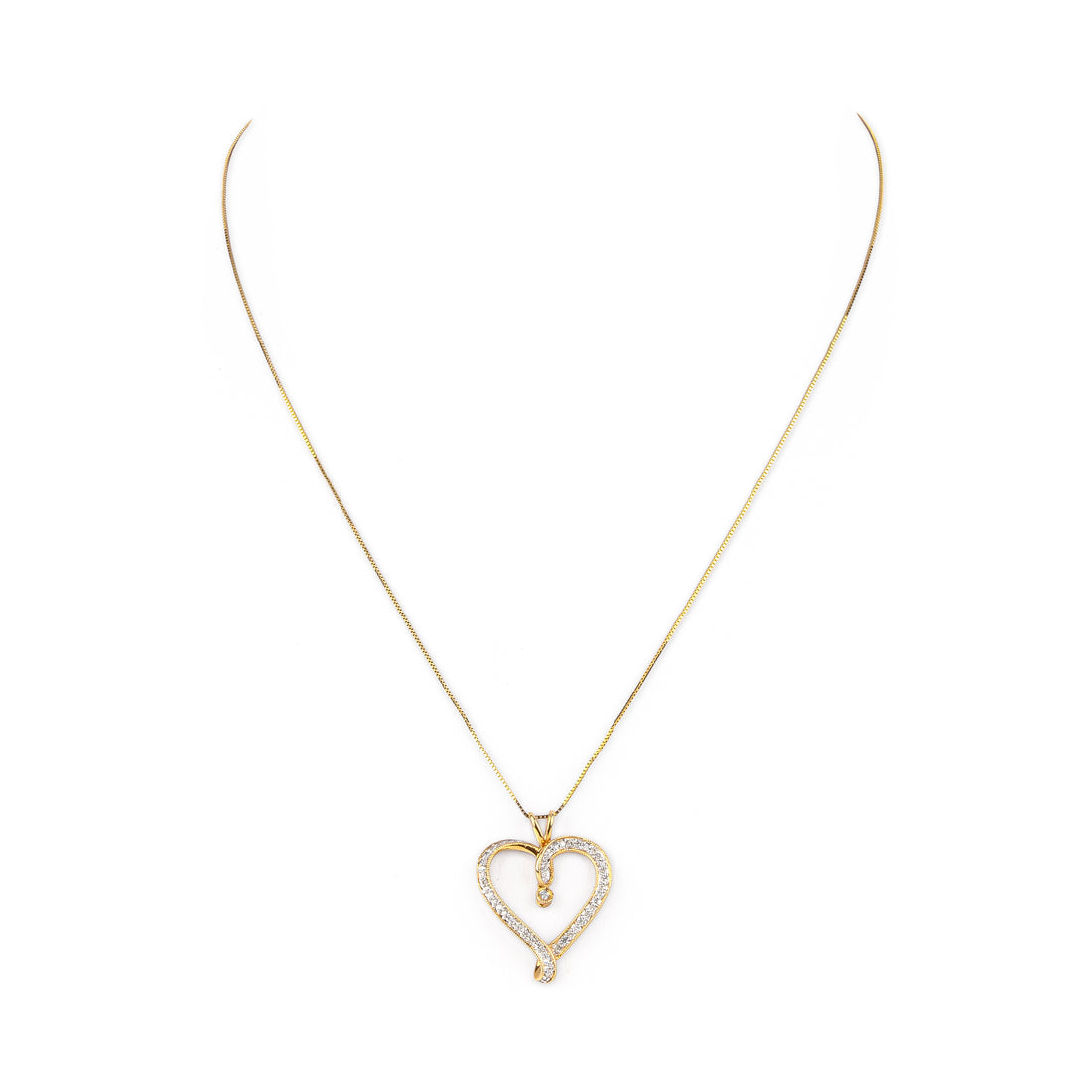 14K Yellow Gold Diamond Heart Pendant Necklace