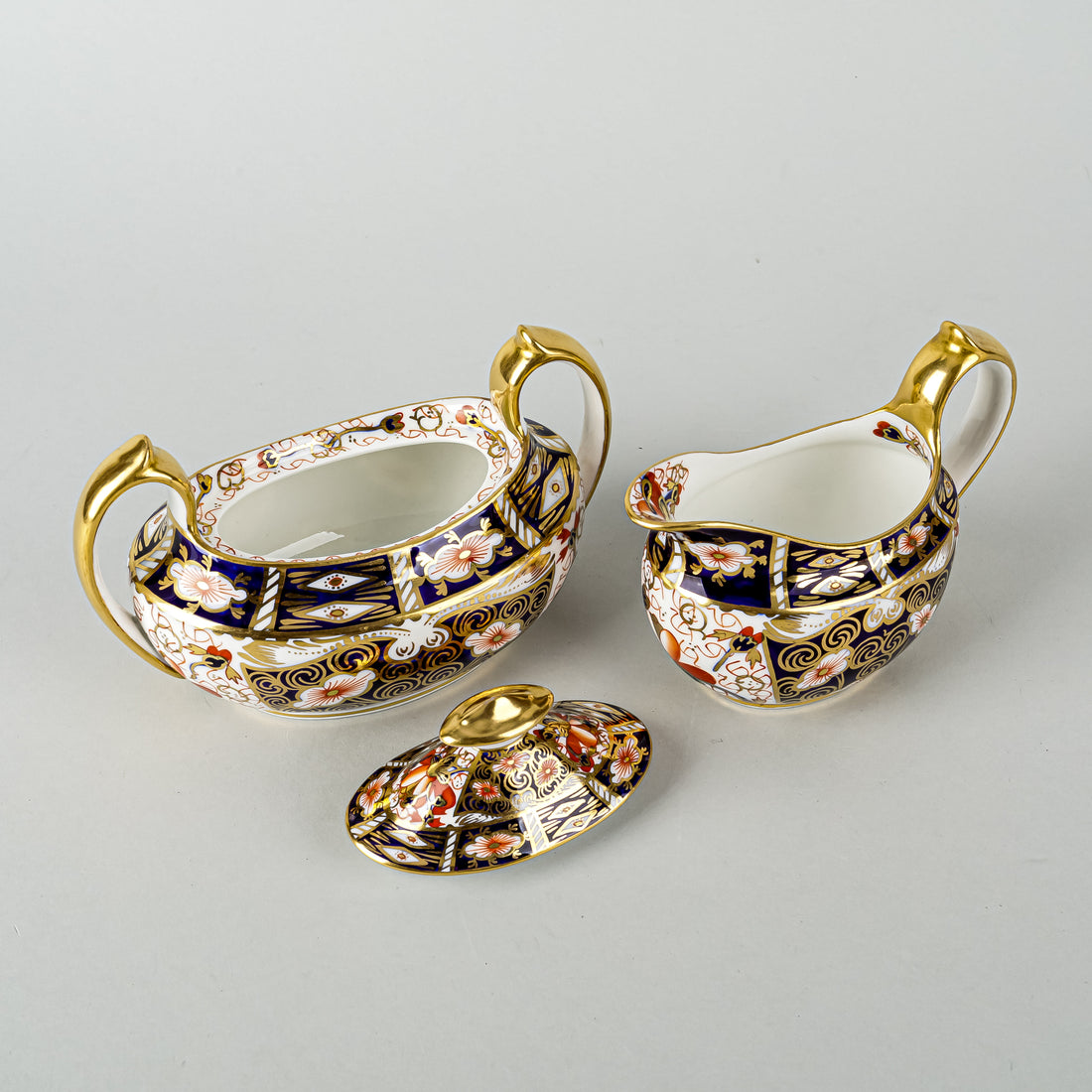 ROYAL CROWN DERBY Traditional Imari 2451 Cream & Covered Sugar Dublin Shape