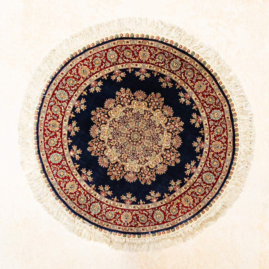Silk Blend Rug - Round