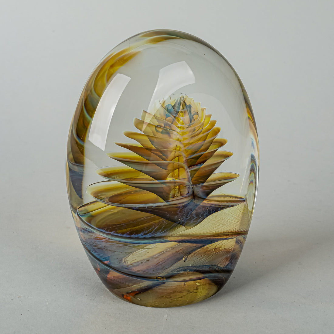 Michael O'Keefe Art Glass Paperweight