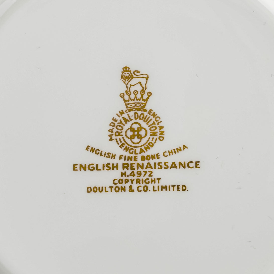 ROYAL DOULTON English Renaissance H4972 Soup Plates Set of 8
