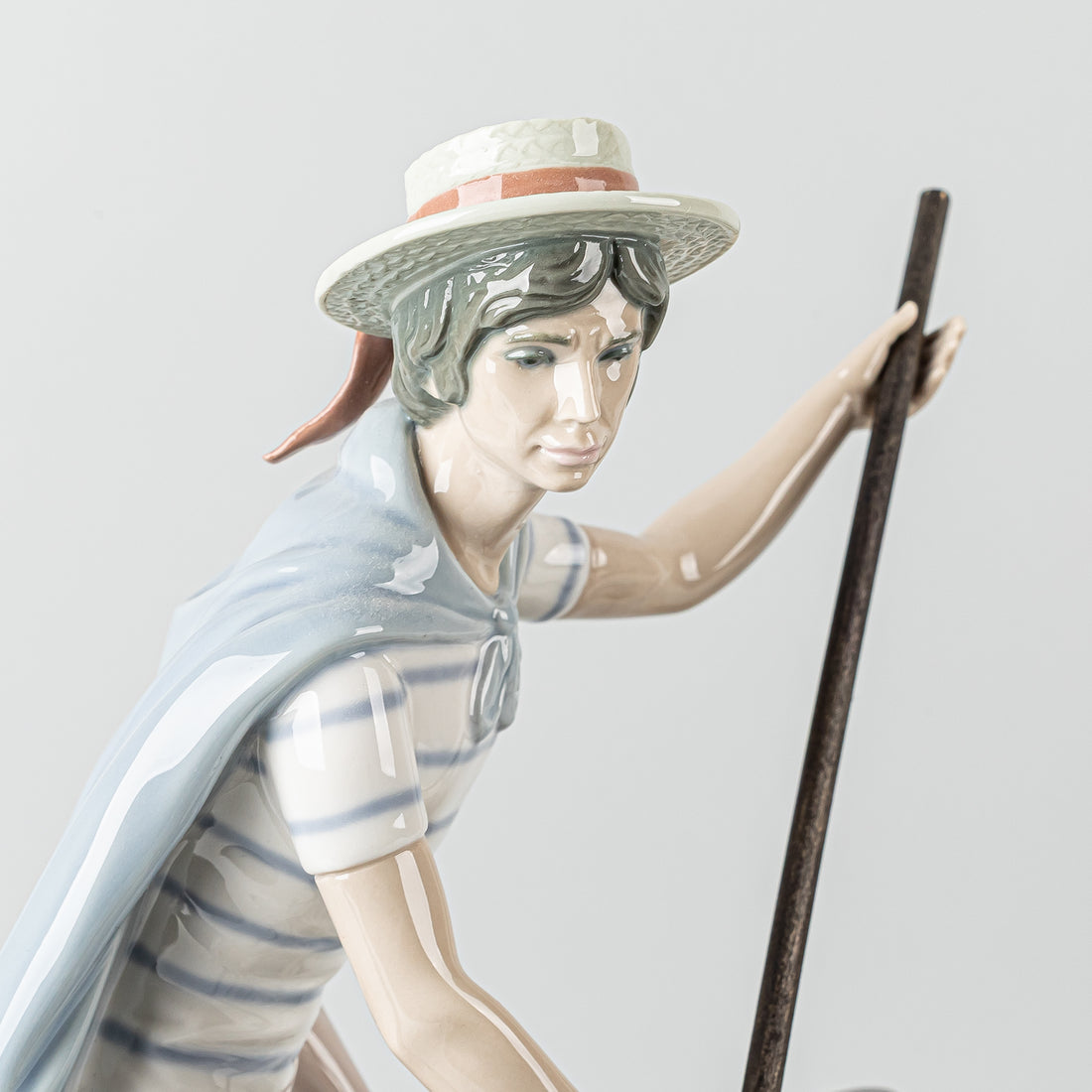 LLADRO Figurine In The Gondola 1350