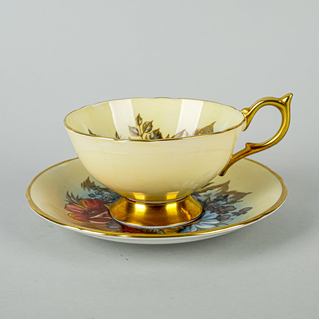 AYNSLEY Cup & Saucer JA Bailey Cabbage Rose Floral, Cream