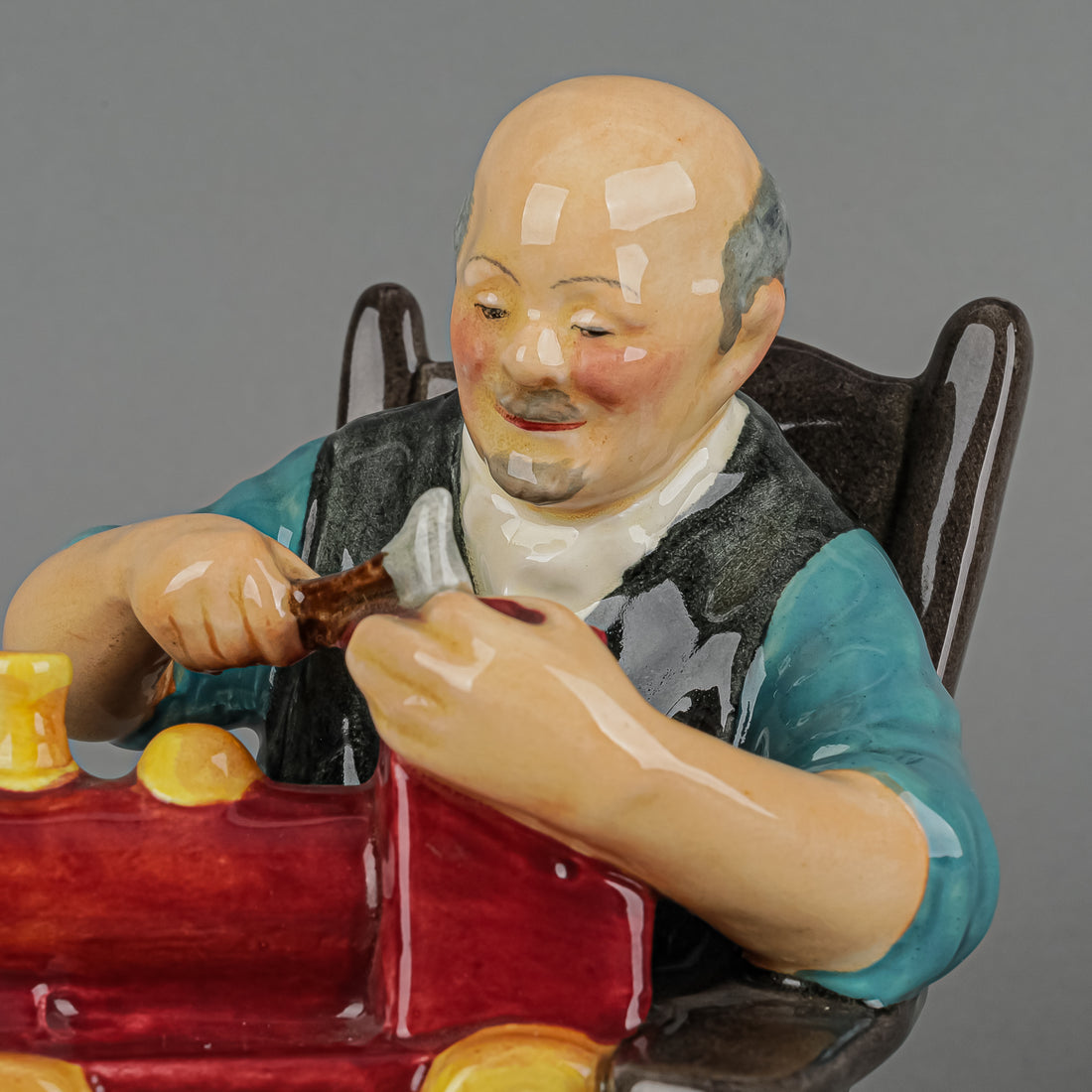 ROYAL DOULTON The Toymaker HN 2250