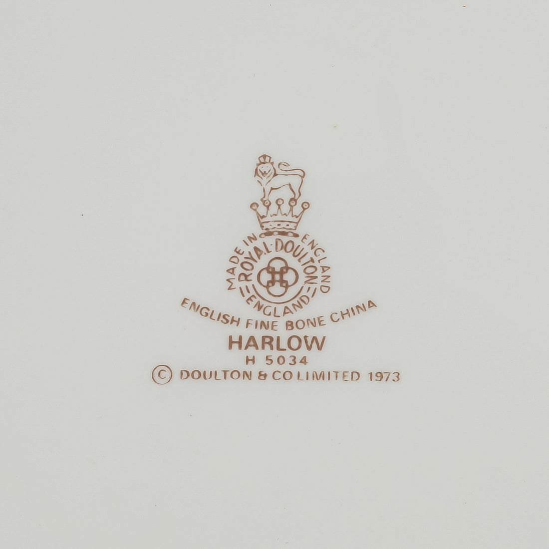 ROYAL DOULTON Harlow H5034 11 Place Settings Plus Extras