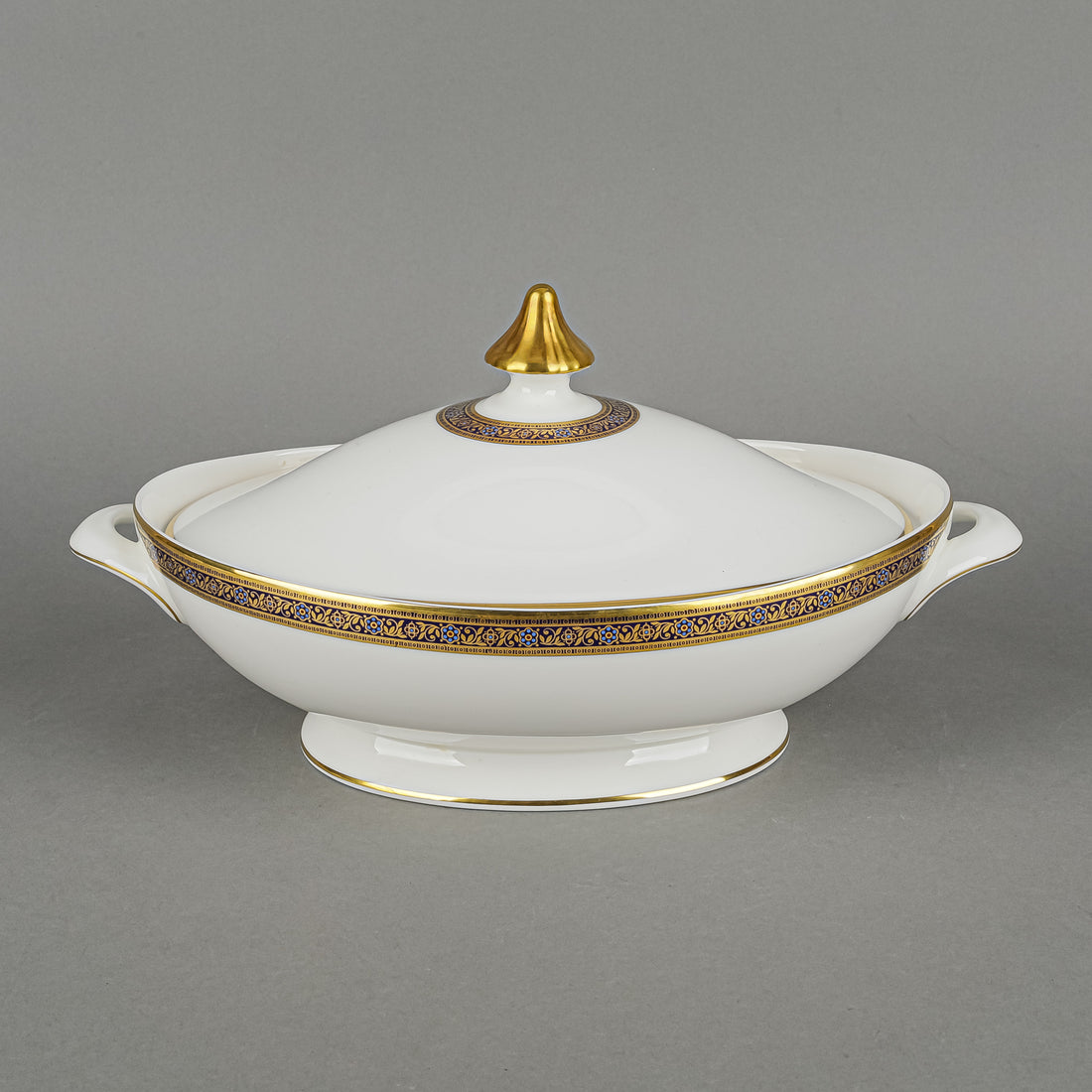 ROYAL DOULTON Harlow H5034 Oval Covered Serving Bowl