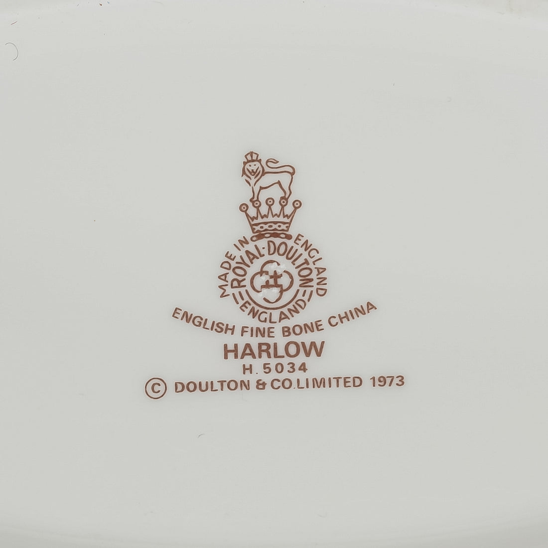 ROYAL DOULTON Harlow H5034 Gravy Boat & Stand L9"