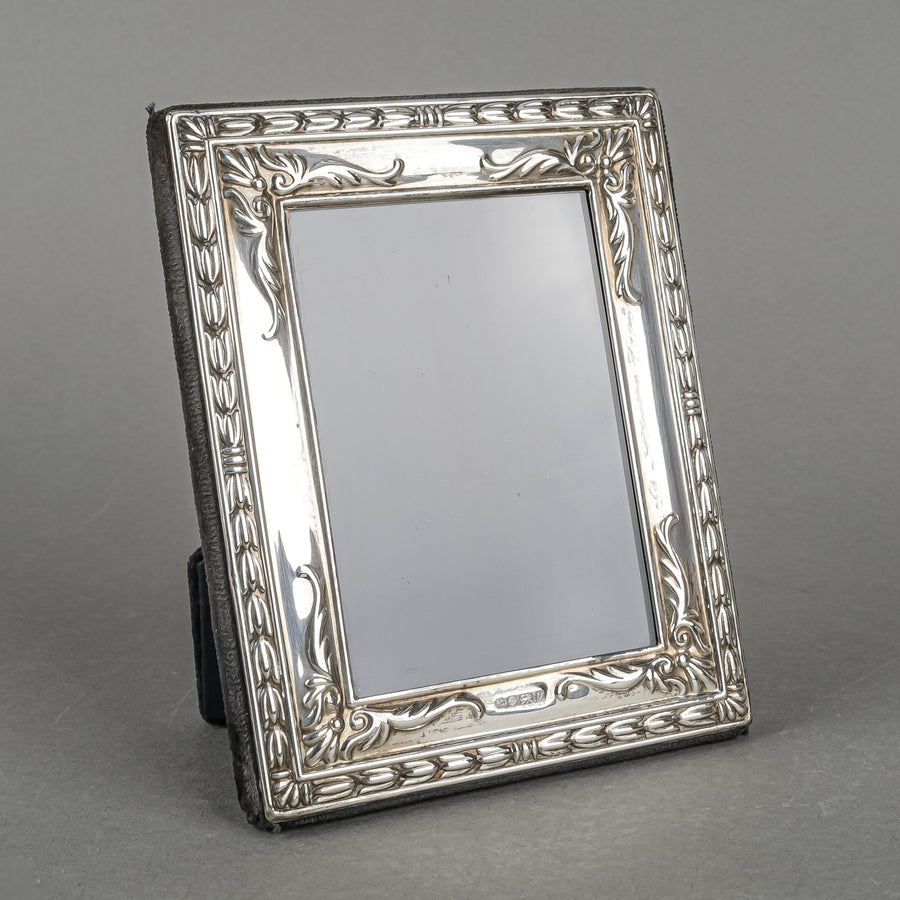 CARR'S OF SHEFFIELD Sterling 3.75x2.75 Picture Frame