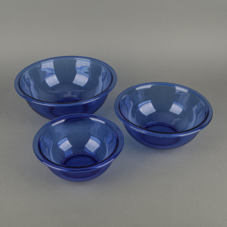 PYREX Blue Glass Nesting Mixing Bowls Set of 3