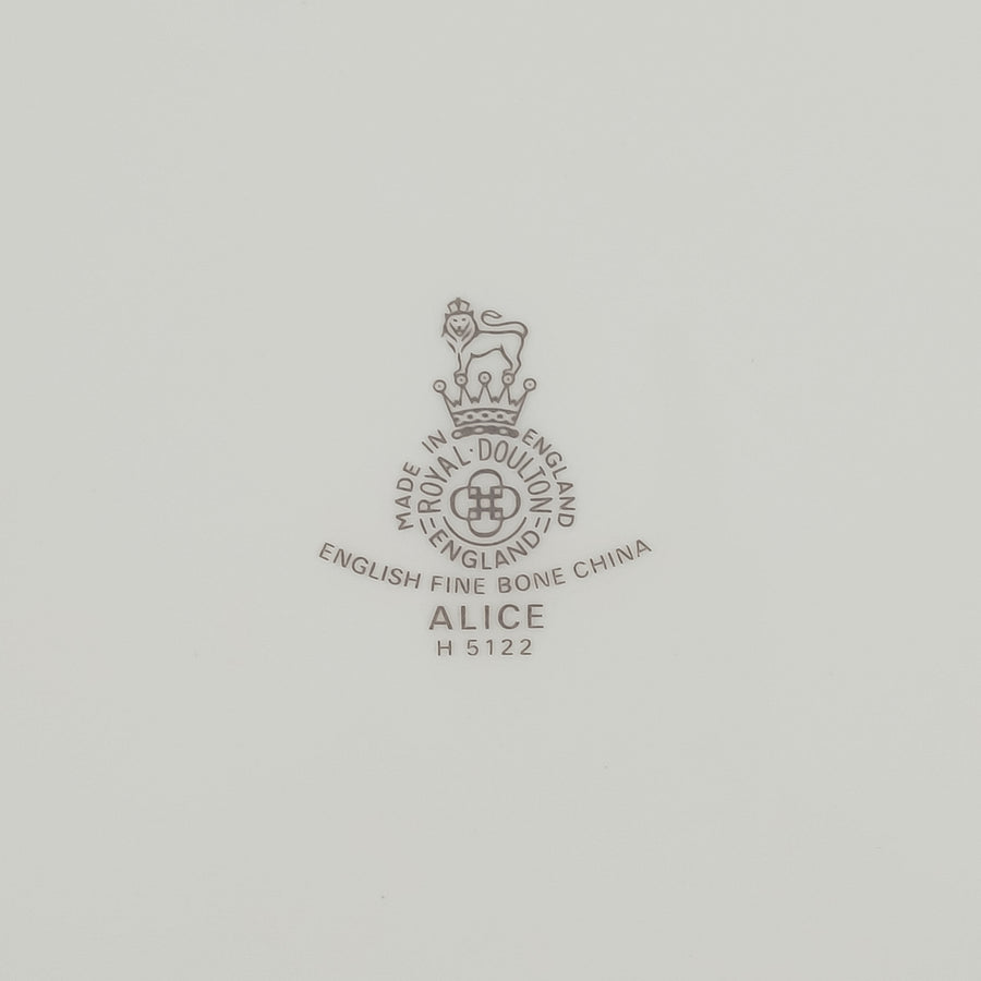 ROYAL DOULTON Alice H5122 10 Place Settings Plus Extras