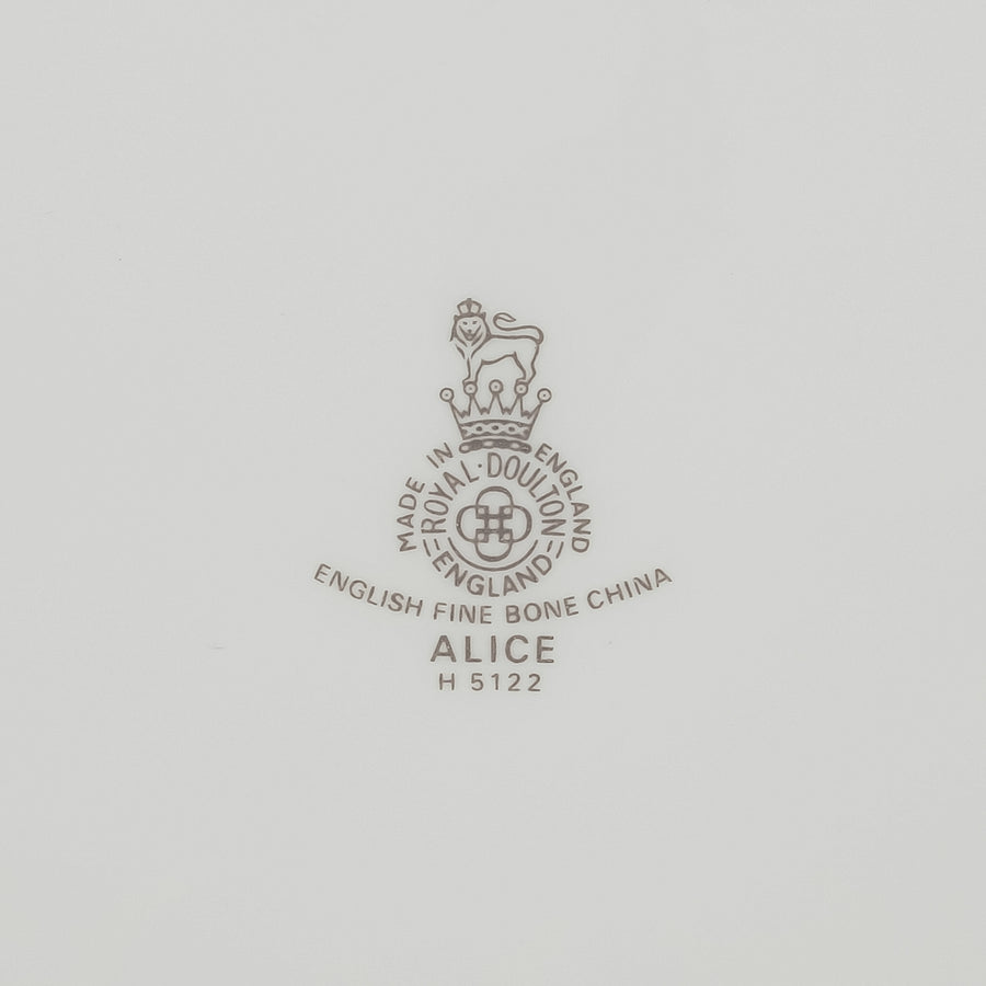 ROYAL DOULTON Alice H5122 Round Covered Serving Bowl