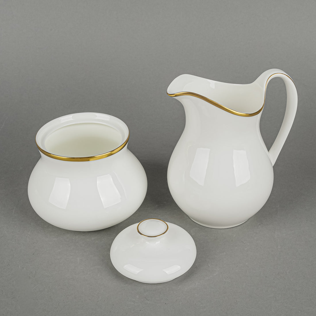 ROYAL DOULTON Alice H5122 Tea Service 5 Pieces