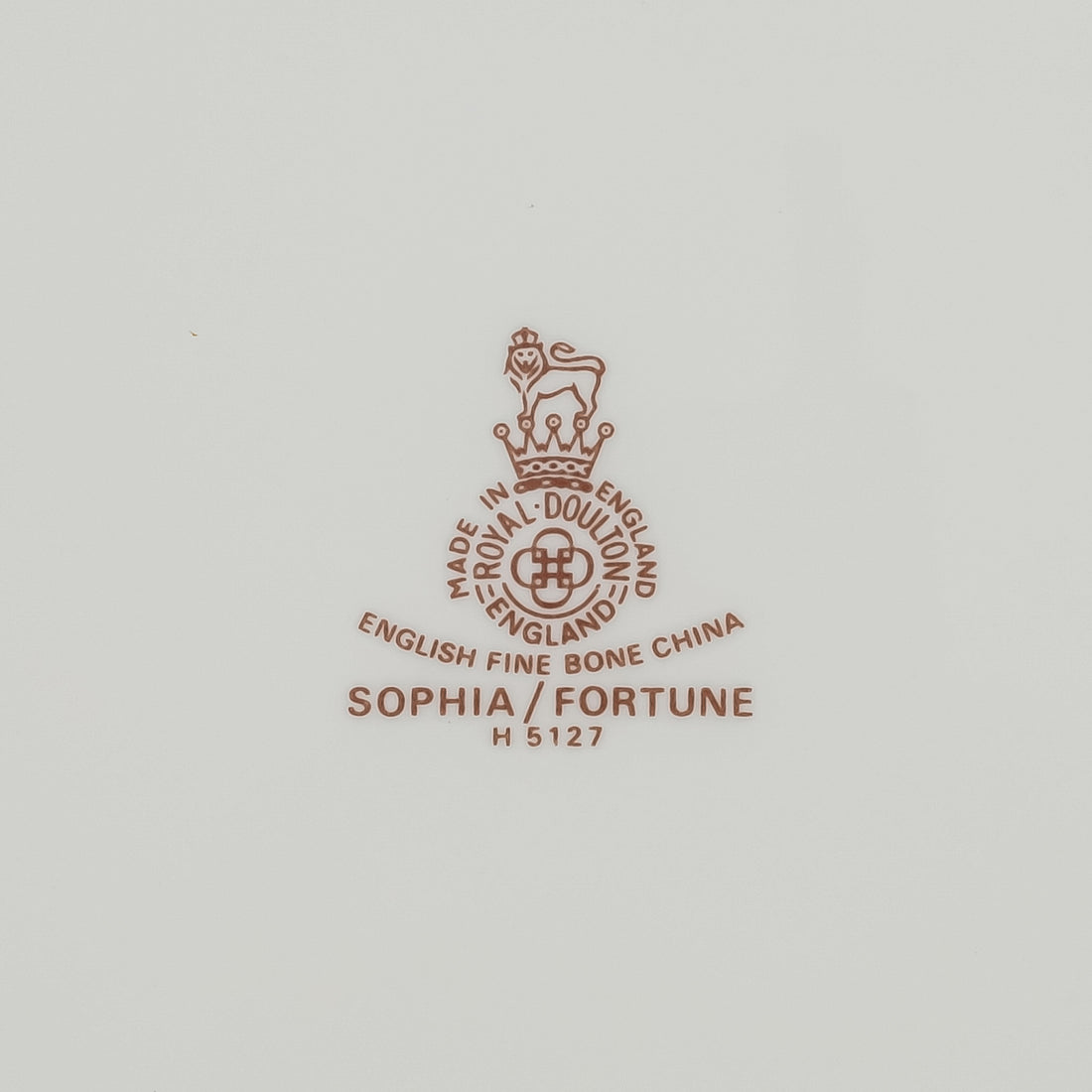 ROYAL DOULTON Sophie/Fortune H5127 Dinner Plates Set Of 2