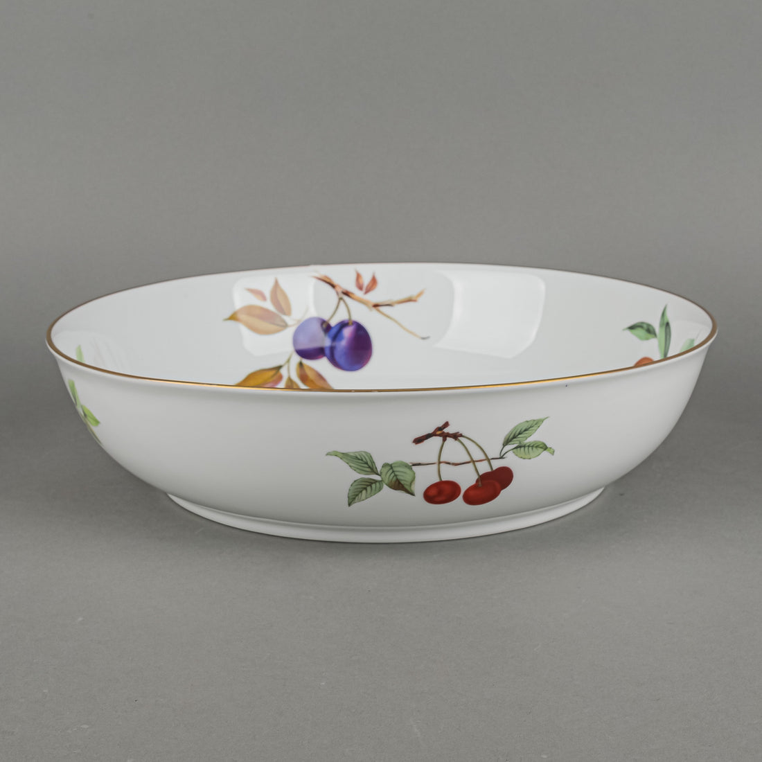 ROYAL WORCESTER Evesham Round Serving Bowl