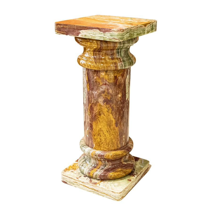 Onyx Pillar