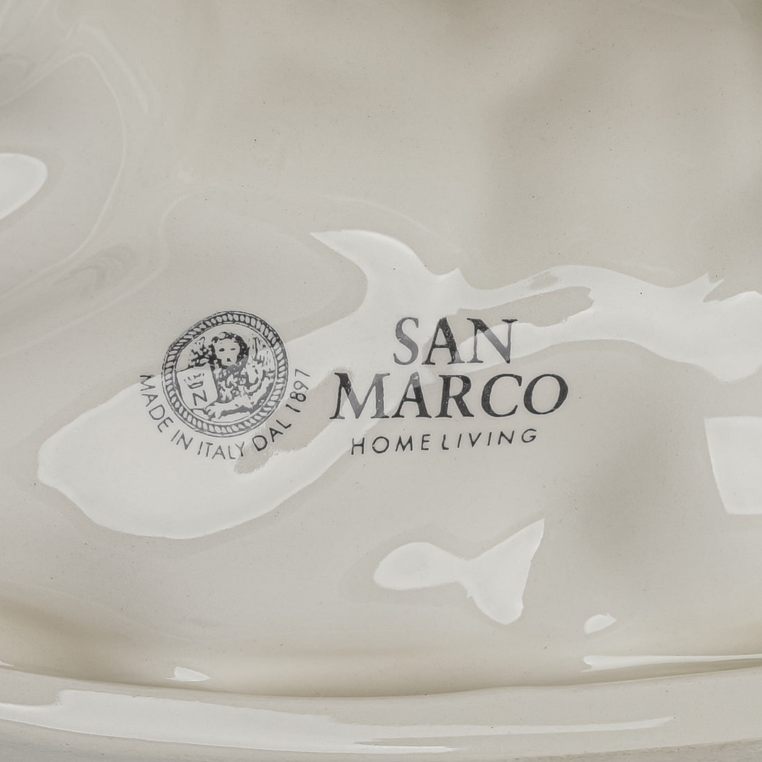 SAN MARCO HOME LIVING Embossed Ceramic Sea Life Centrepiece