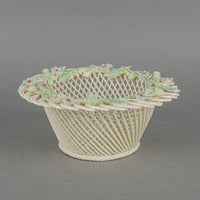 BELLEEK Basketware Forget Me Not Basket H2.5"xD6"