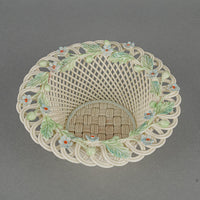 BELLEEK Basketware Forget Me Not Basket H2.5"xD6"