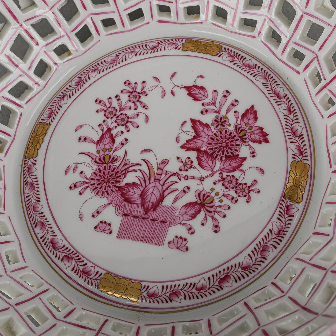 HEREND Indian Basket Pink Open Work/Pierced Basket