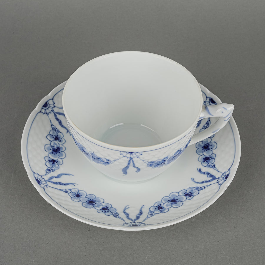 BING & GRØNDAHL Empire Blue & White Breakfast Cup & Saucers 104 Set of 4