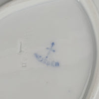 MEISSEN Blue Onion Leaf Dish