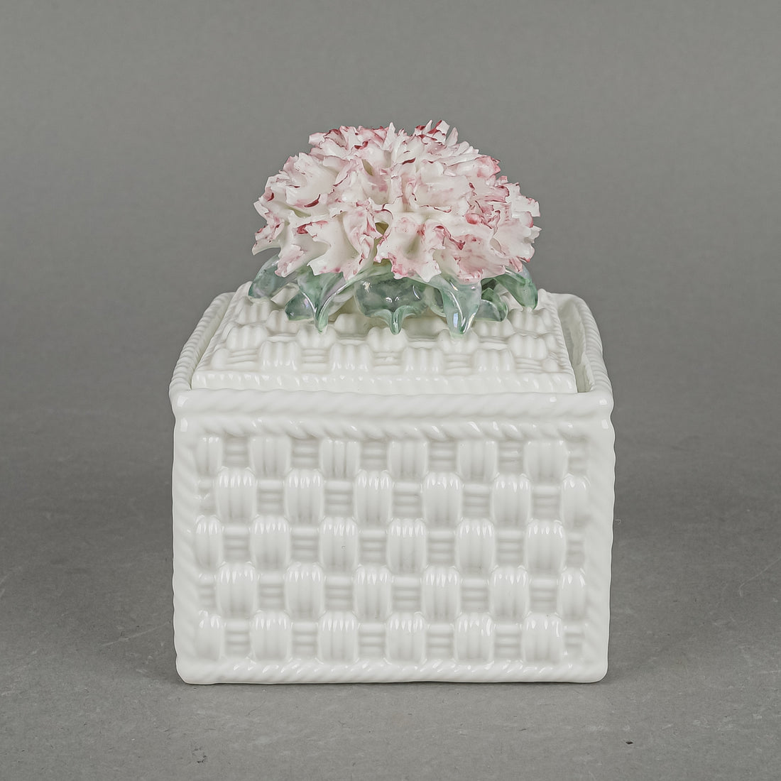 TIFFANY & CO Sybil Connolly Carnation Basketweave Box