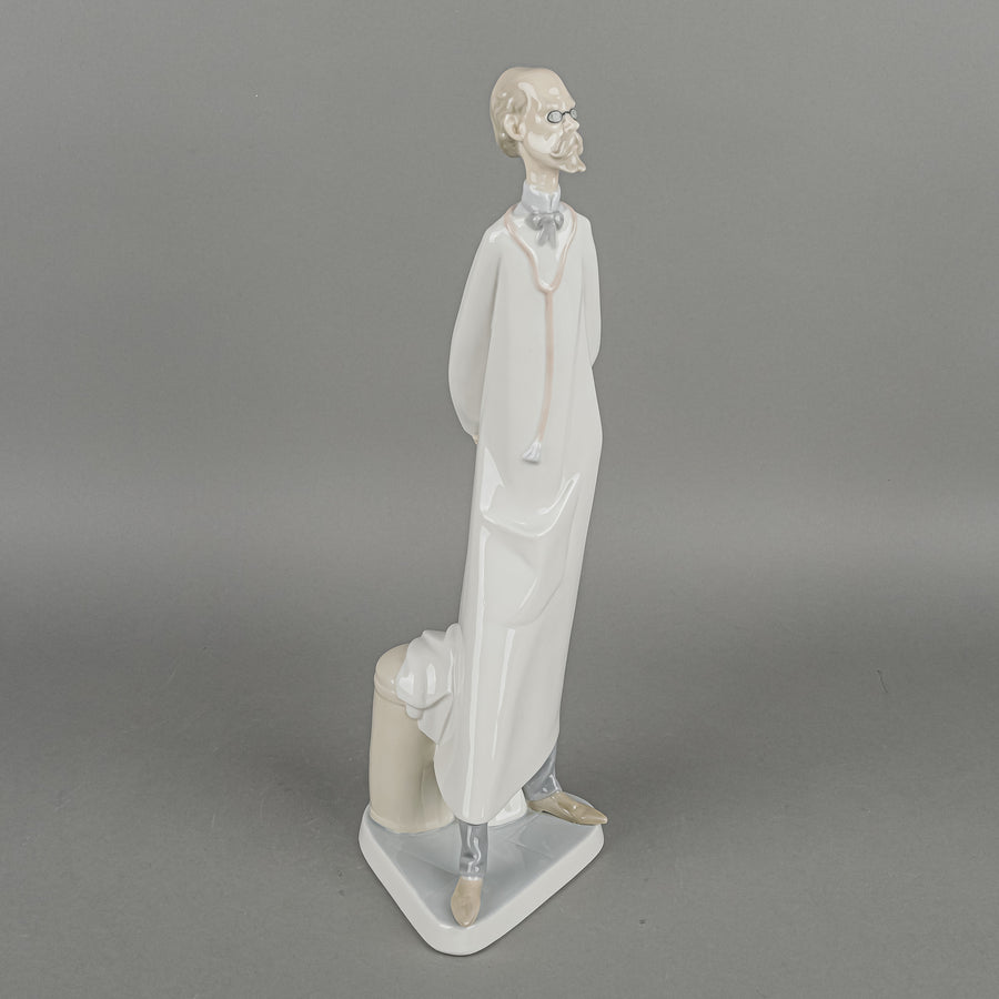 LLADRO Figurine Doctor 4602