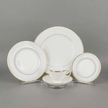 WEDGWOOD California 8 Place Settings Plus Extras