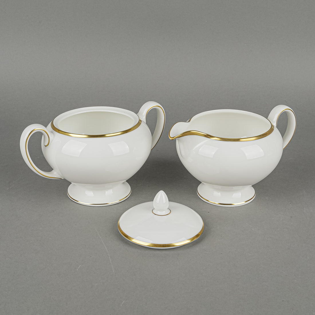 WEDGWOOD California 8 Place Settings Plus Extras