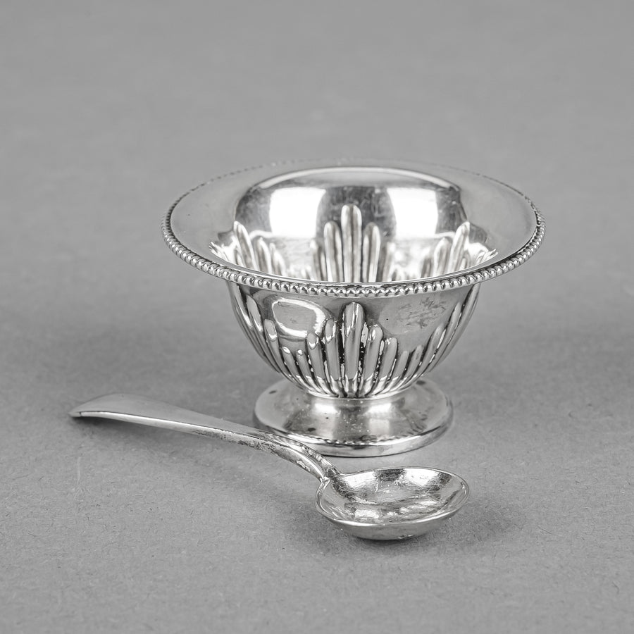 FENTON BROS Sterling Salt Cellars And Spoons Set Of 2 - 4 Pieces
