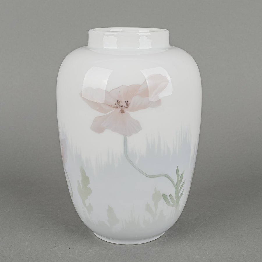 ROYAL COPENHAGEN Poppy Vase 135/18