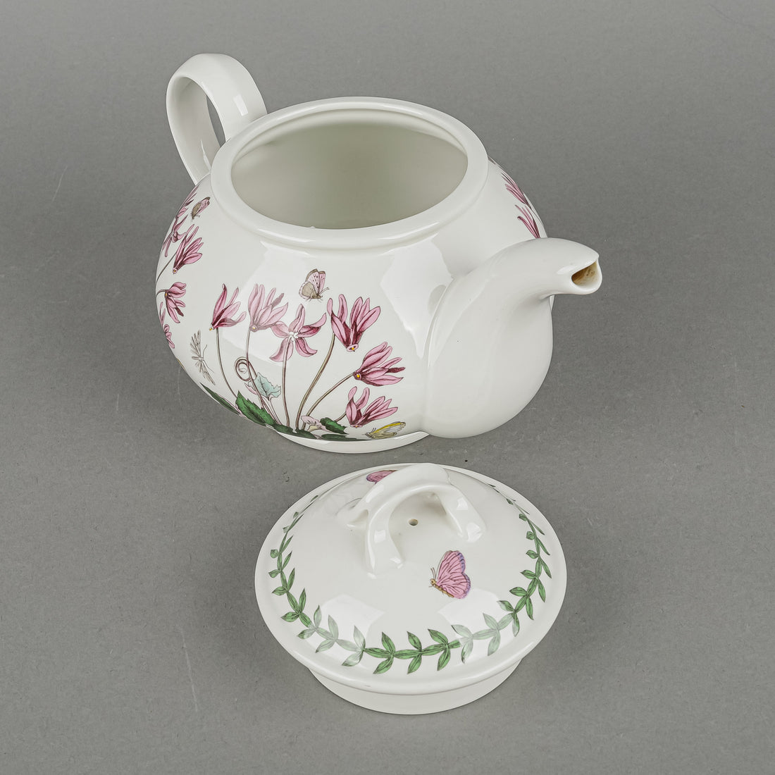 PORTMEIRION Botanic Garden Teapot w/Lid