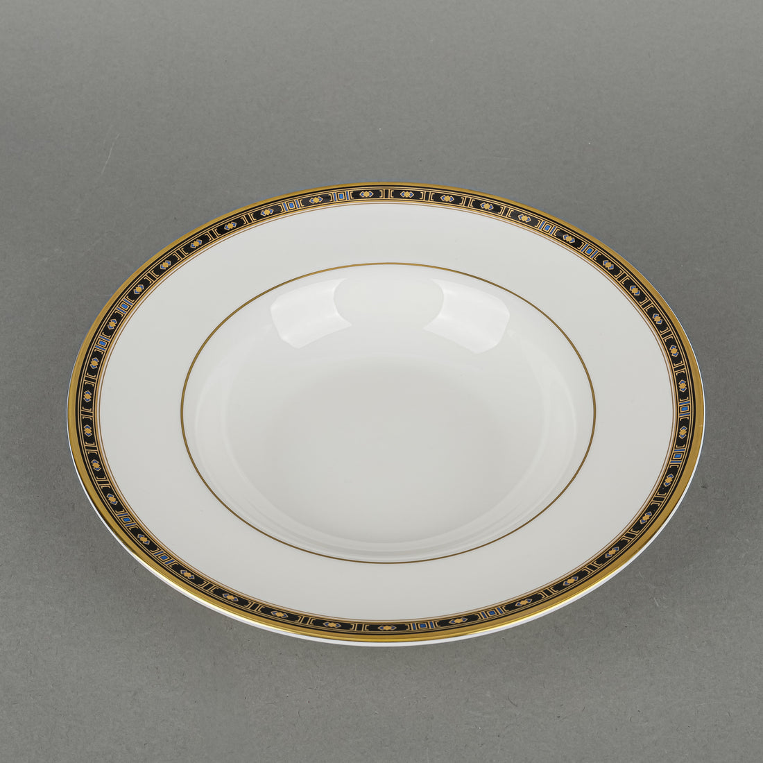 ROYAL DOULTON Monaco H5133 Soup Plates Set of 12